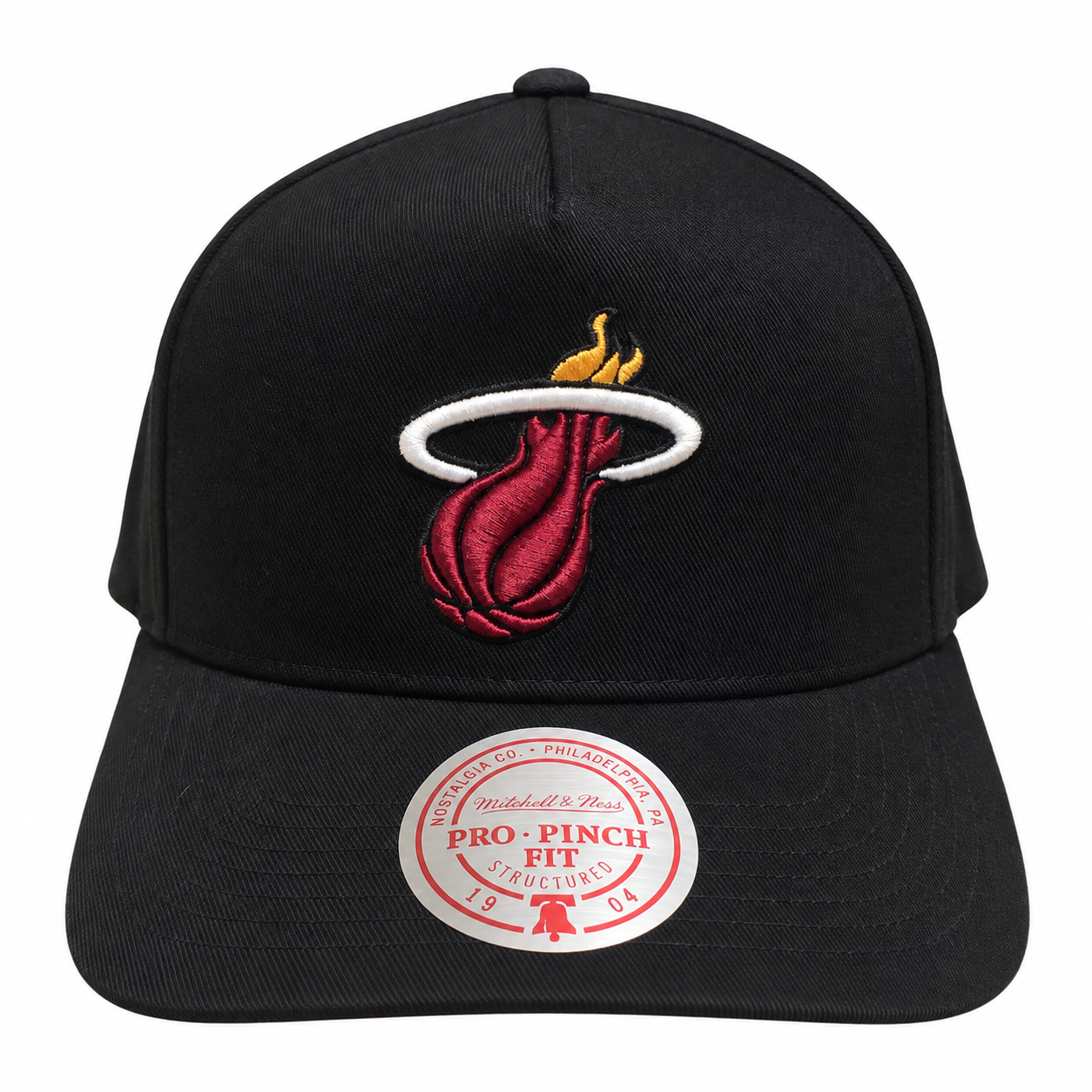 Miami Heat Hat - Black Team Colour Pro Pinch NBA Basketball Snapback Cap - Mitchell & Ness