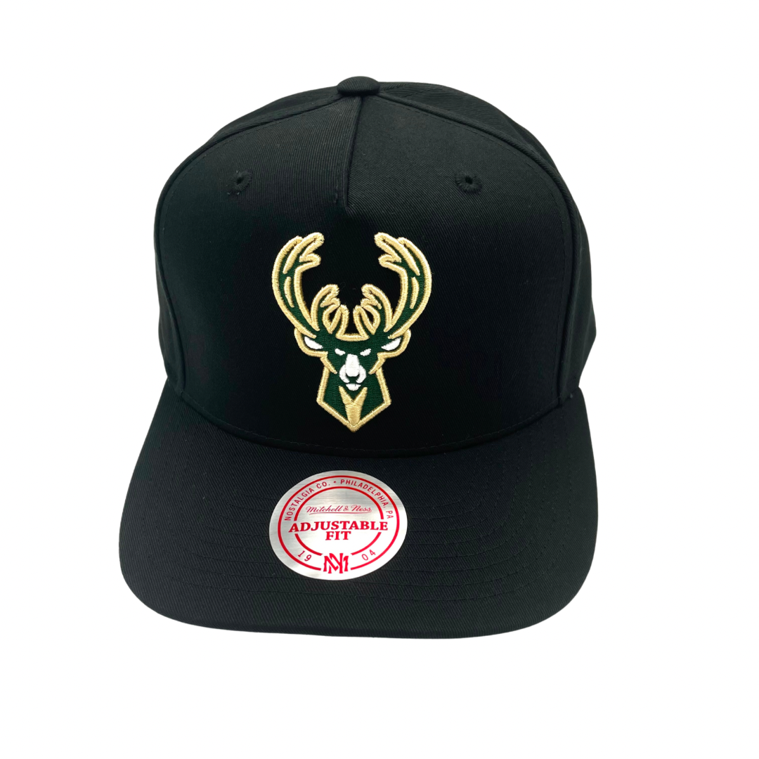 Milwaukee Bucks Hat - Black NBA Team Colour Logo Snapback Cap - Mitchell & Ness
