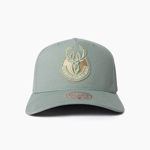 Milwaukee Bucks Hat - Light Green Seasonal Pro Crown NBA Snapback Cap - Mitchell & Ness
