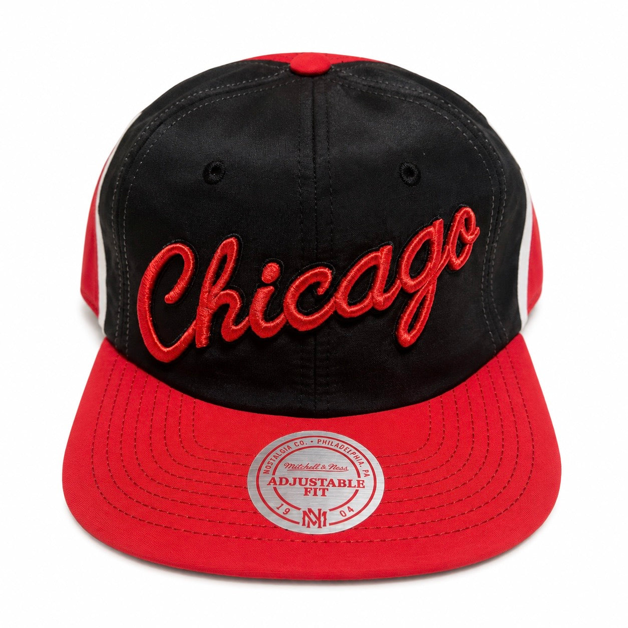 Mitchell & Ness - Chicago Bulls Red NBA Anorak Snapback Cap