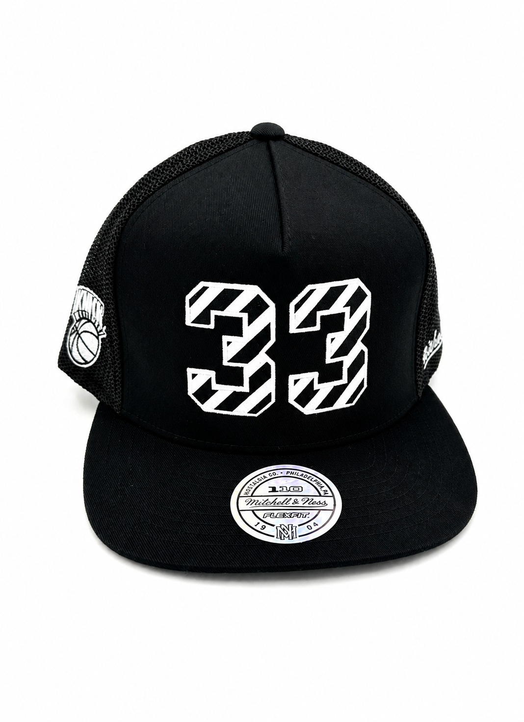 Mitchell & Ness Hat - NBA New York Knicks Name & Number Snapback Cap