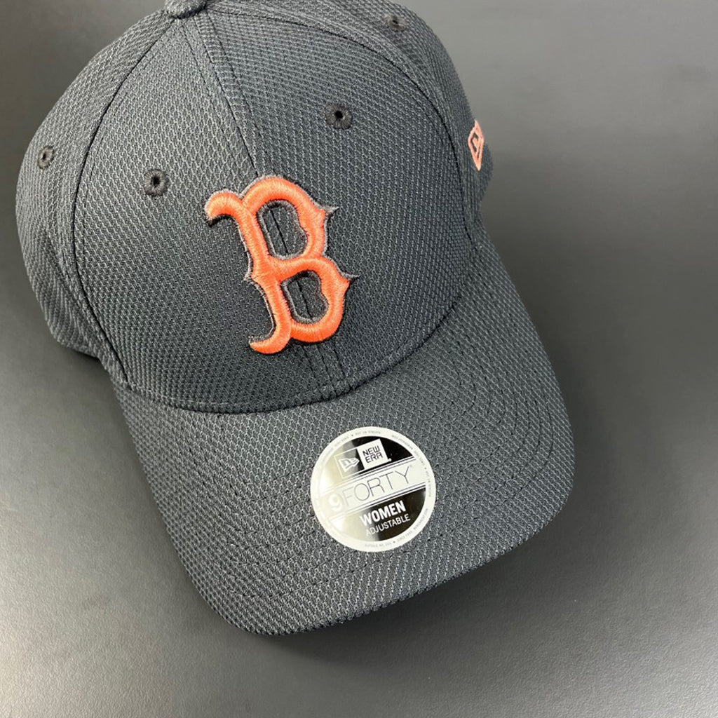 Boston Red Sox Women's Cap - MLB Graphite Peach Logo 9Forty Strapback - New Era