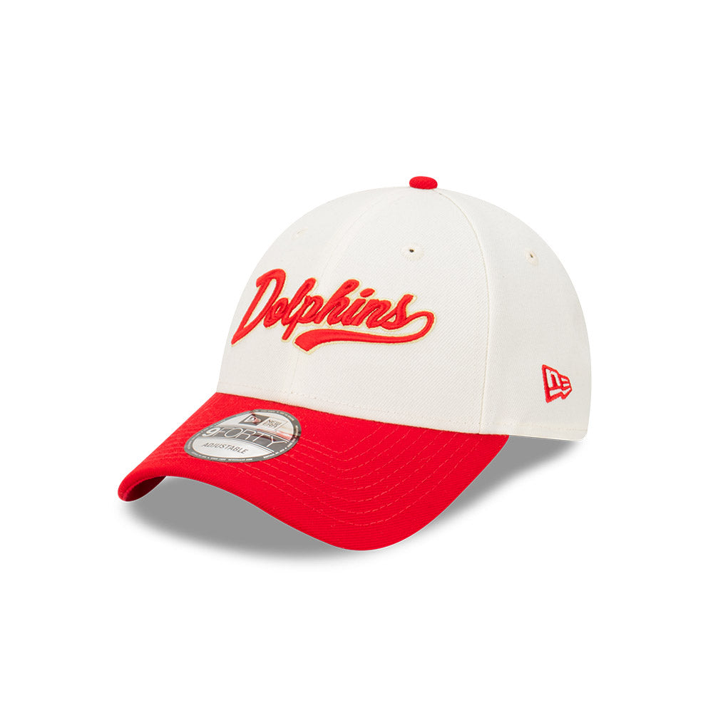 The Dolphins Hat - NRL 2024 2-Tone Red 9forty Snapback Cap - New Era