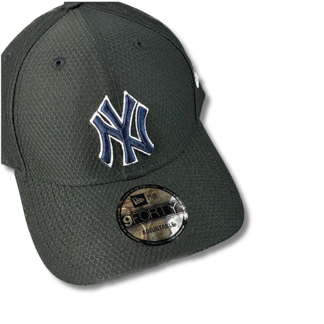 New York Yankees Hat - Black Hex 9Forty MLB Snapback Cap - New Era