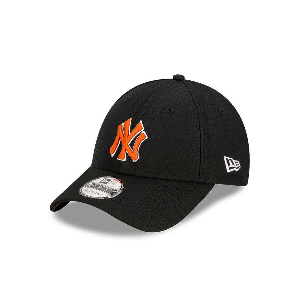 New York Yankees Hat - Black Seasonal Hex Era Orange 9Forty - New Era