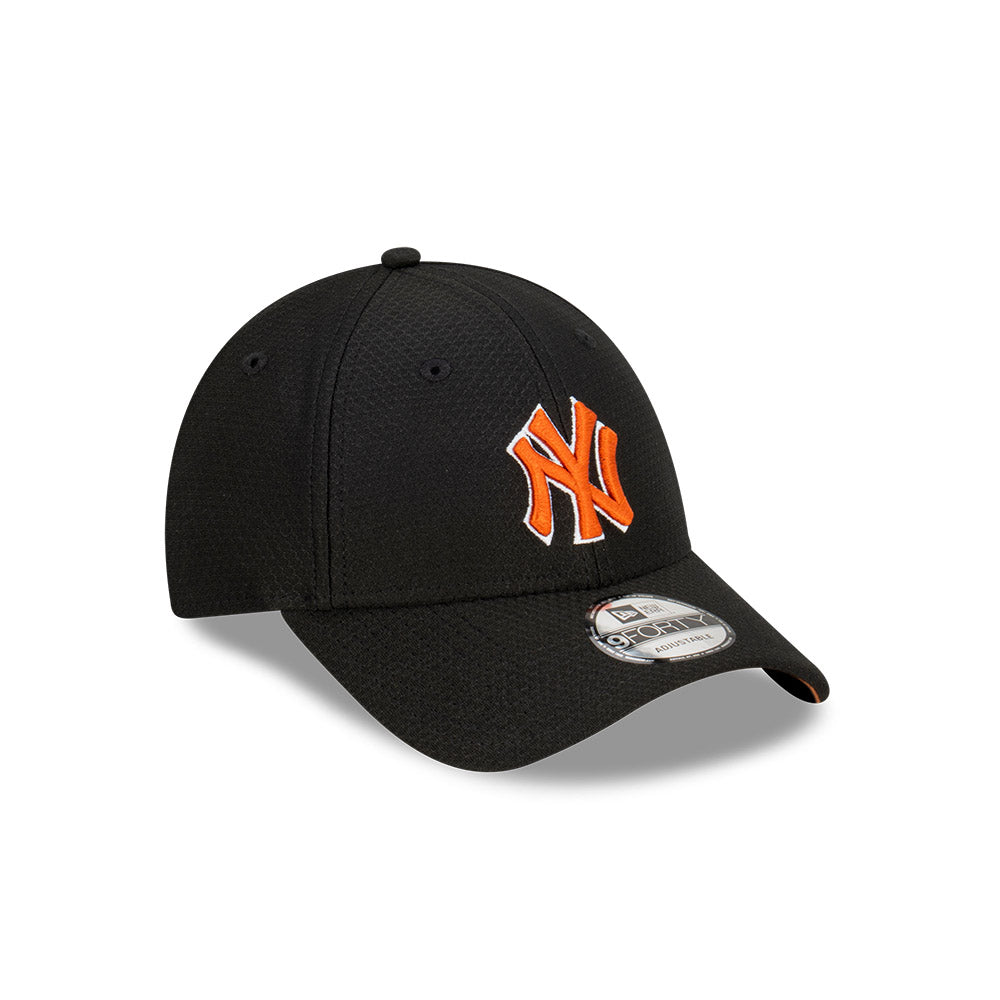 New York Yankees Hat - Black Seasonal Hex Era Orange 9Forty - New Era