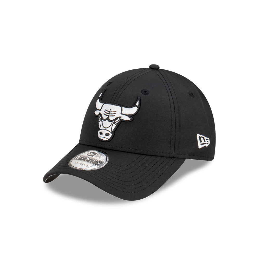 Chicago Bulls Hat - Black NBA Prolite 9Forty Clothstrap - New Era