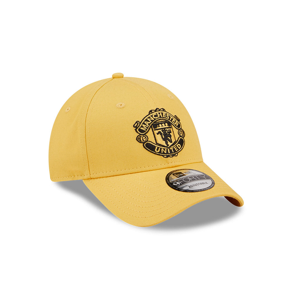 Manchester United FC Hat - Yellow 2022 EPL Seasonal 9Forty - New Era