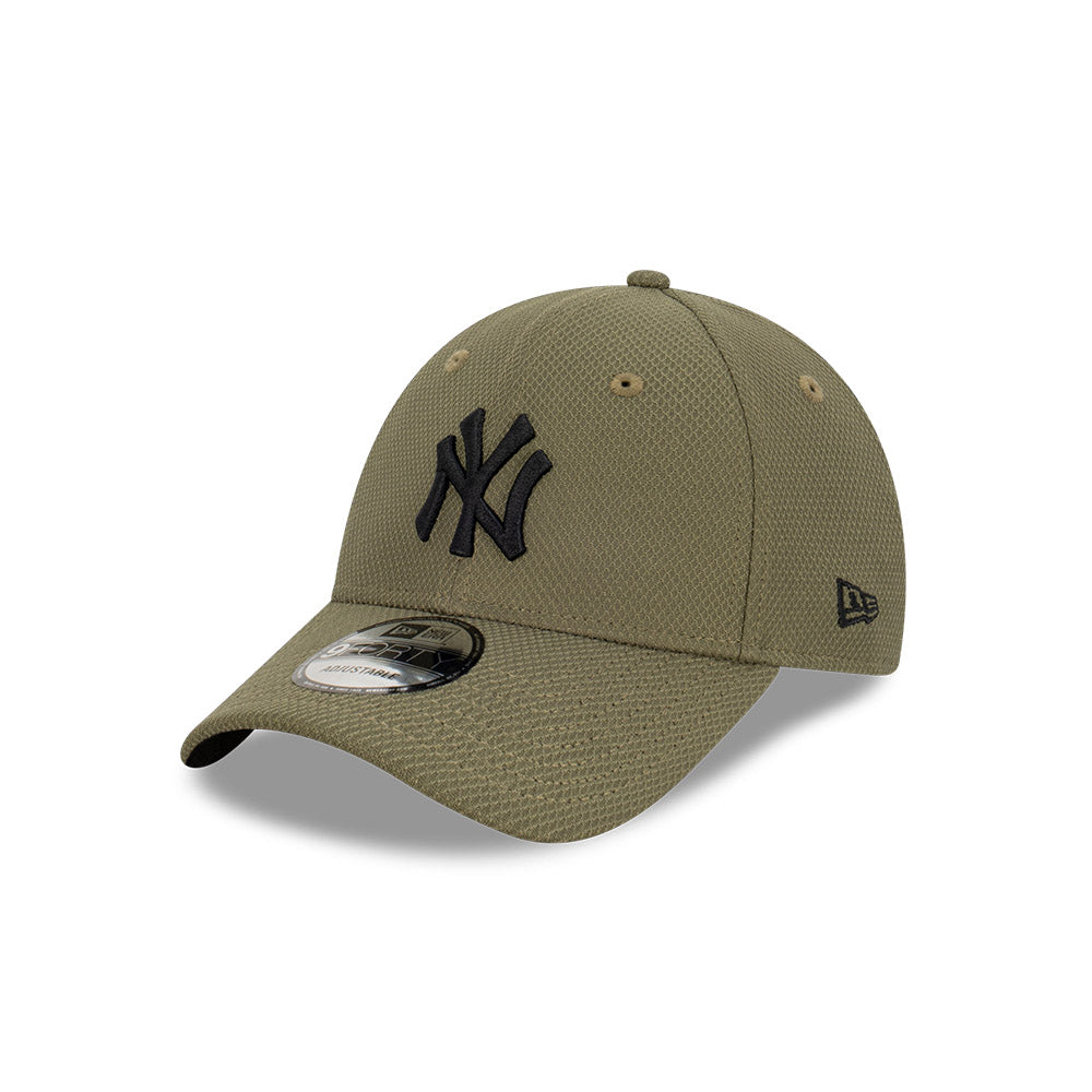 New York Yankees Hat - Green Anaconda Diamond Era 9Forty Snapback - New Era