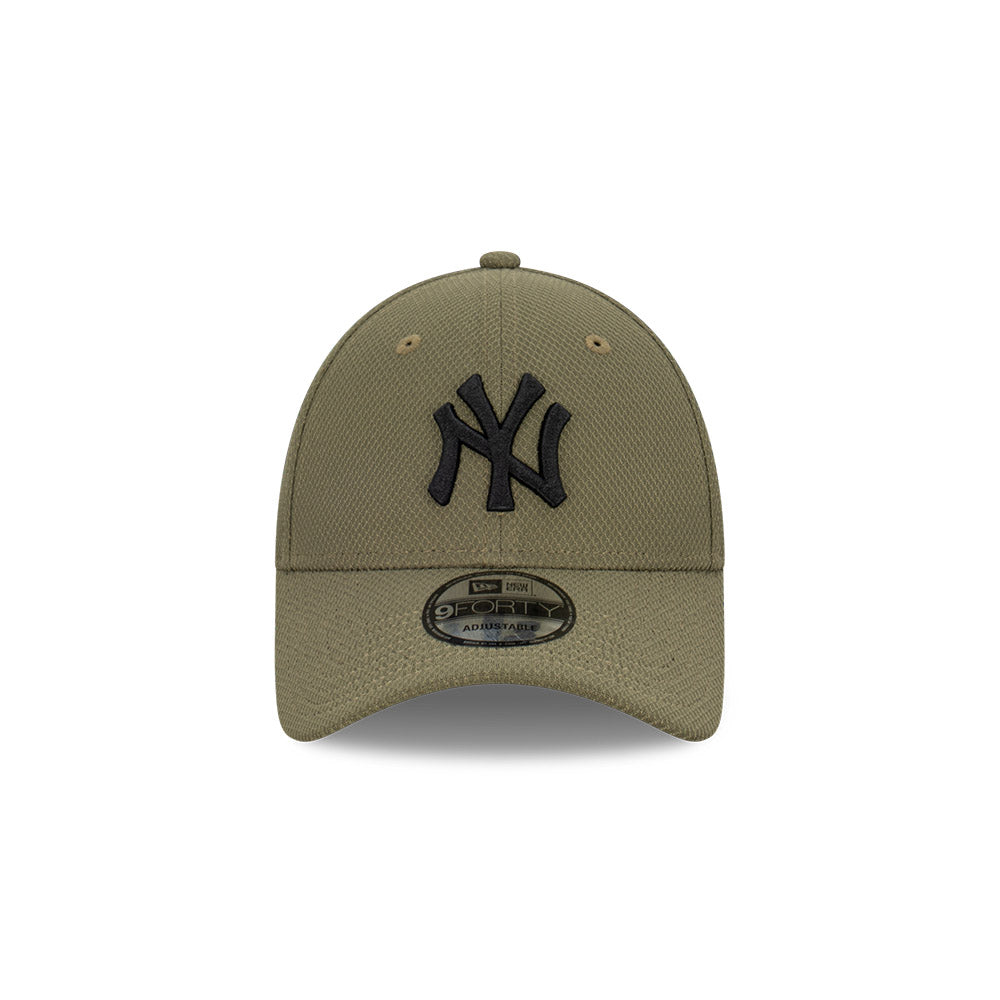 New York Yankees Hat - Green Anaconda Diamond Era 9Forty Snapback - New Era