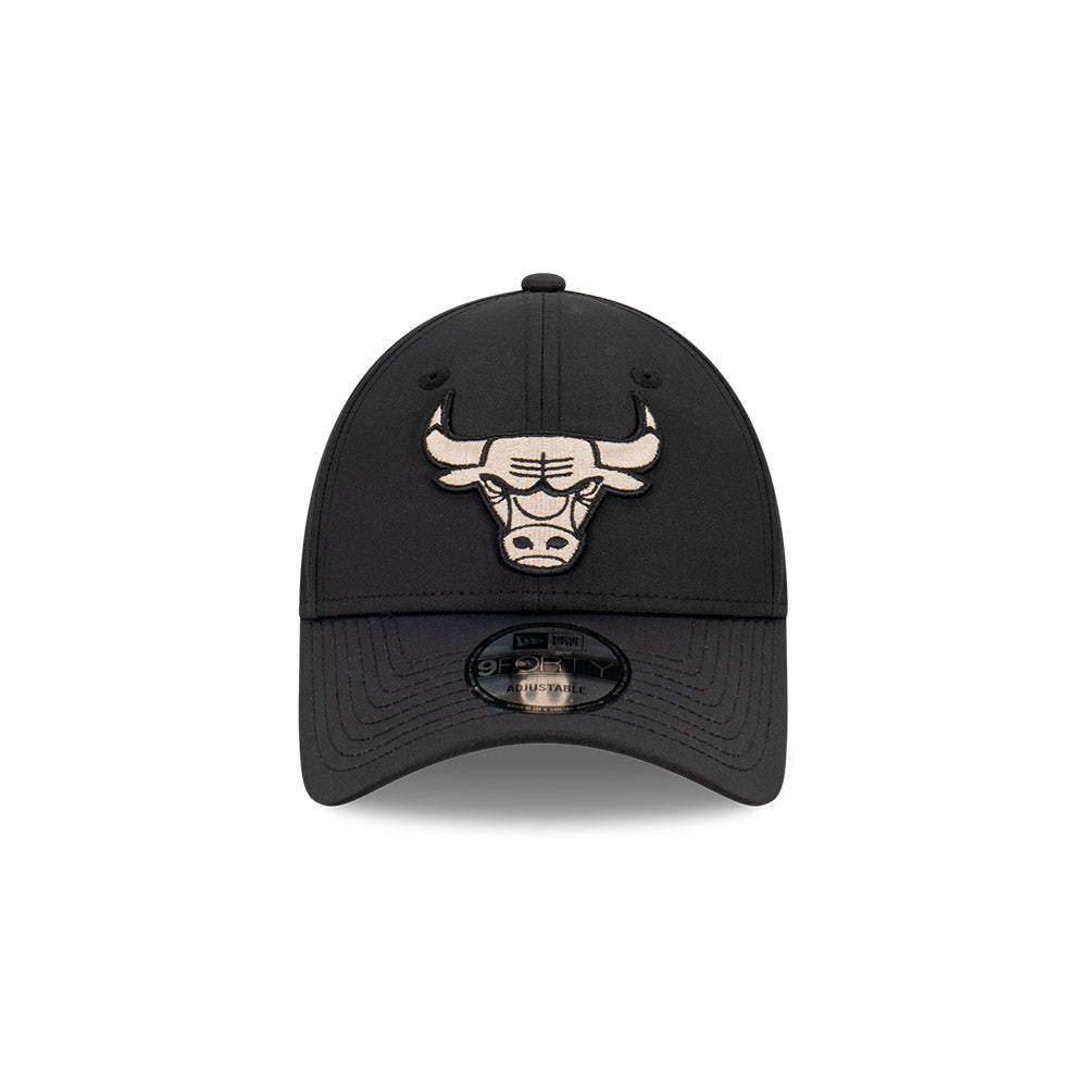 Chicago Bulls Hat - Black Prolite Stone Logo 9Forty Snapback - New Era