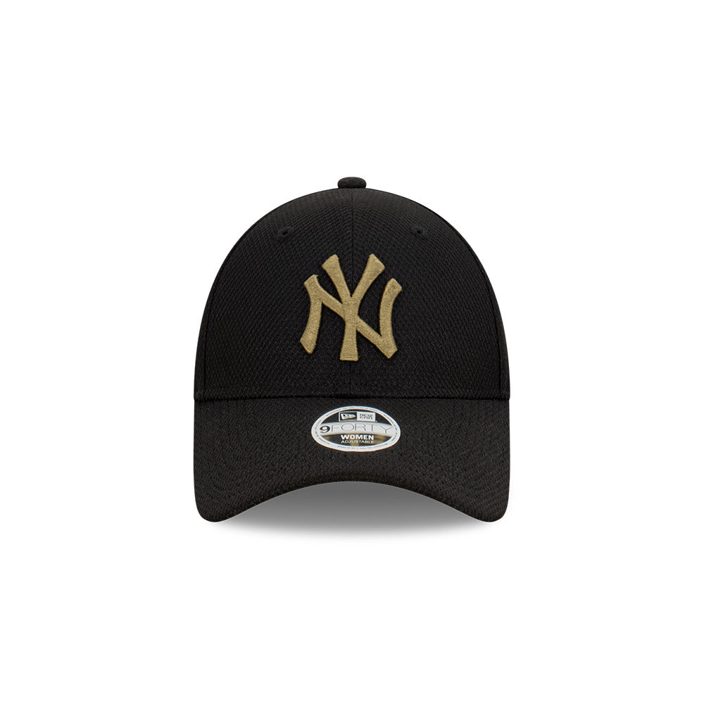 New York Yankees Women's Cap - Black Diamond Era 9Forty Strapback - New Era