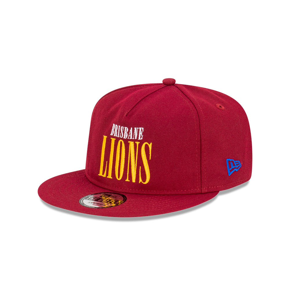 Brisbane Lions Hat - 2023 AFL Cardinal Tall Text The Golfer Snapback - New Era