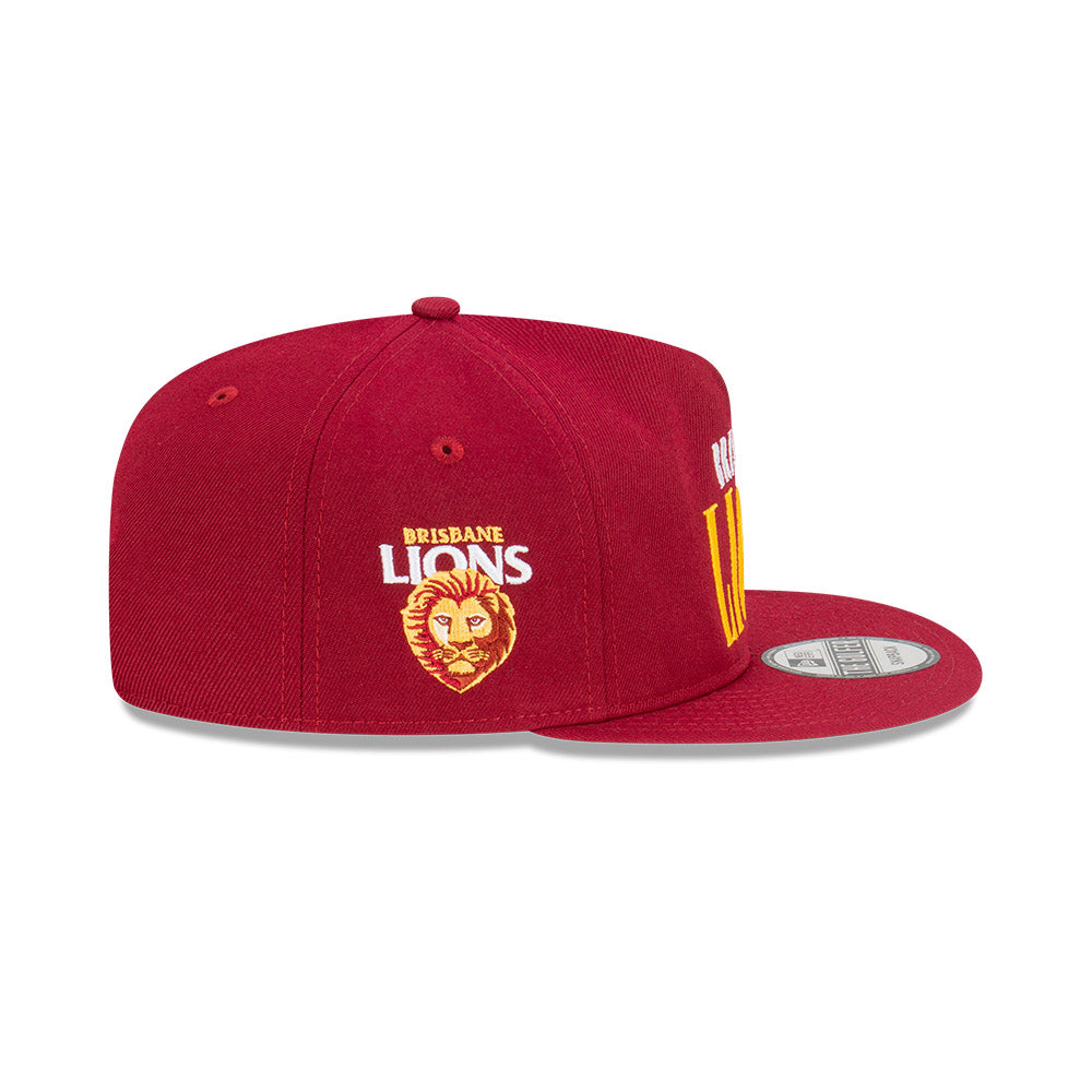 Brisbane Lions Hat - 2023 AFL Cardinal Tall Text The Golfer Snapback - New Era