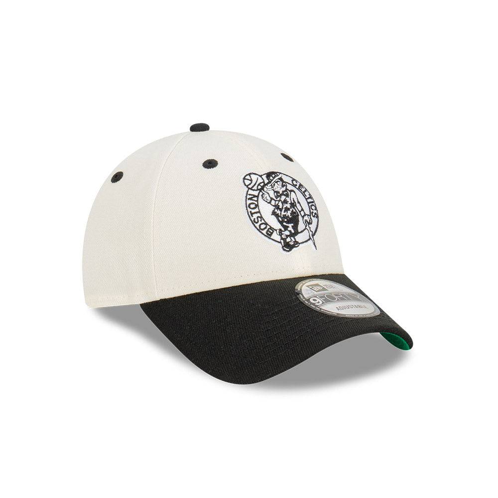 Boston Celtics Hat - Chrome White & Black 9Forty NBA Snapback - New Era