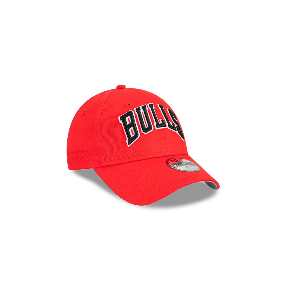 Chicago Bulls Youth Hat - Red NBA Wordmark Strapback - New Era