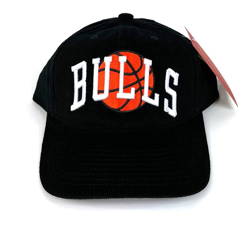 Chicago Bulls Hat Black NBA Cord Arch Snapback Mitchell & Ness
