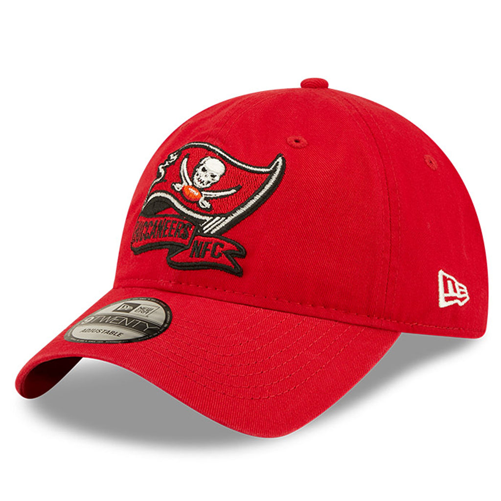 Tampa Bay Buccaneers Hat - Red NFL 22 Sideline Strapback - New Era